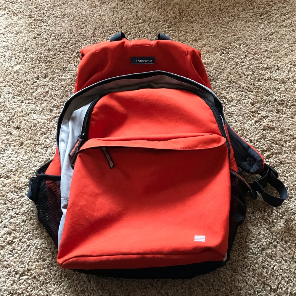 LAND’S END Backpack